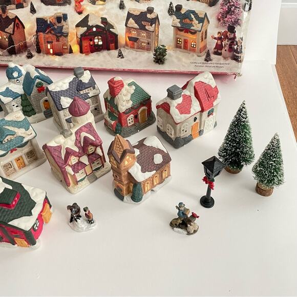 Vintage Cirkens Lighted Village Hand Painted Miniature Porcelain House Set of 10 - Picture 3 of 9